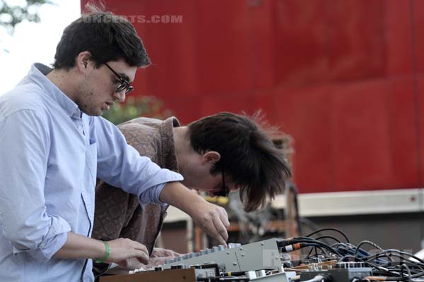 BLONDES - 2011-05-29 - PARIS - Parc de la Villette - 